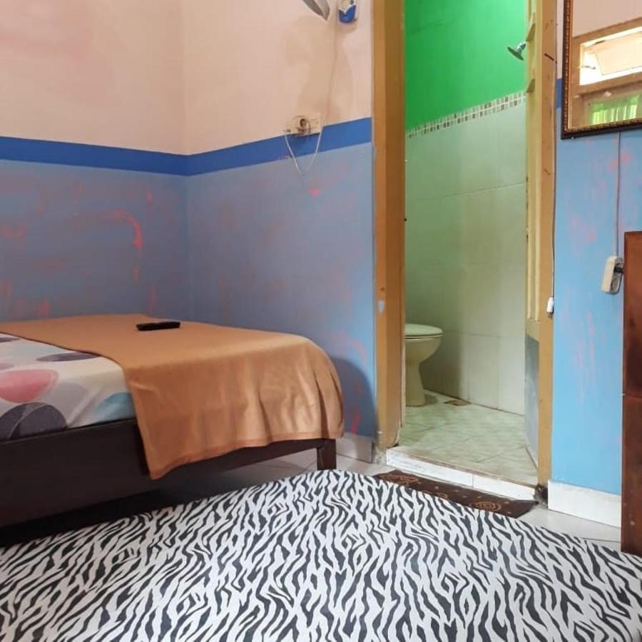 Destiny House Hotel Джокякарта Екстериор снимка