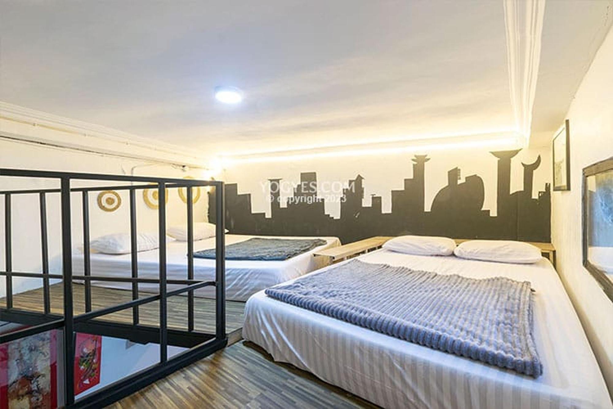 Destiny House Hotel Джокякарта Екстериор снимка
